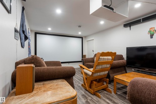 10880 73 Street, Edmonton, AB - Indoor