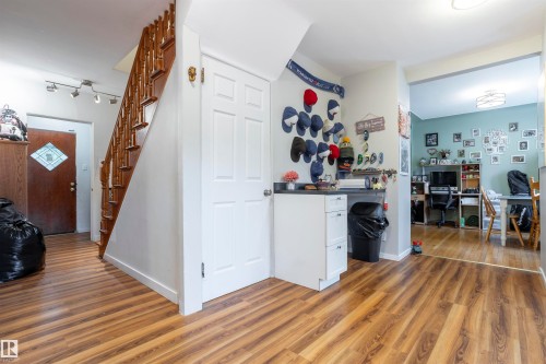 10880 73 Street, Edmonton, AB - Indoor Photo Showing Other Room