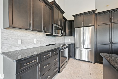 14 3090 Cameron Heights Way, Edmonton, AB - Indoor Photo Showing Kitchen With Upgraded Kitchen