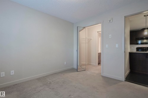 230 6076 Schonsee Way Nw, Edmonton, AB - Indoor