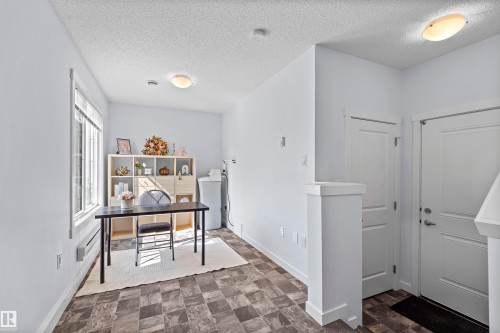 753 Allard Boulevard, Edmonton, AB - Indoor Photo Showing Other Room