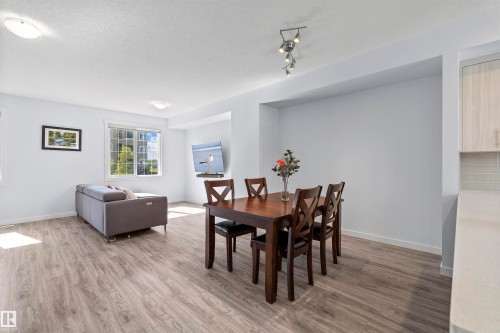 753 Allard Boulevard, Edmonton, AB - Indoor