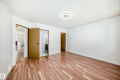 15571 59A Street, Edmonton, AB - Indoor Photo Showing Other Room
