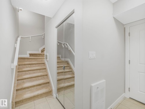 86 17832 78 Street, Edmonton, AB - Indoor Photo Showing Other Room