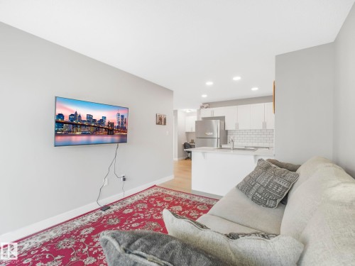 86 17832 78 Street, Edmonton, AB - Indoor Photo Showing Other Room