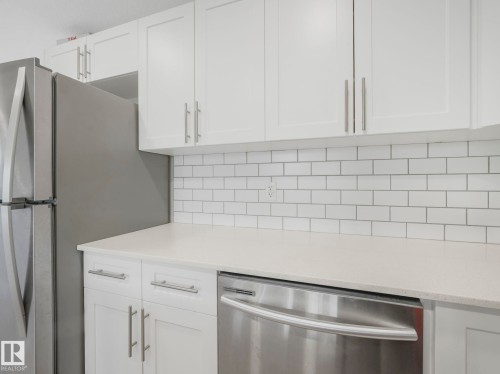86 17832 78 Street, Edmonton, AB - Indoor Photo Showing Kitchen