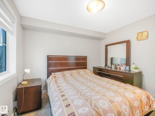 86 17832 78 Street, Edmonton, AB - Indoor Photo Showing Bedroom