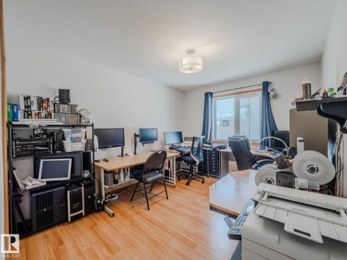 7824 165 Avenue, Edmonton, AB - Indoor Photo Showing Office