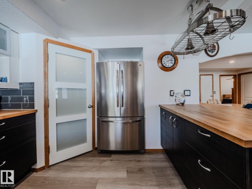 7824 165 Avenue, Edmonton, AB - Indoor