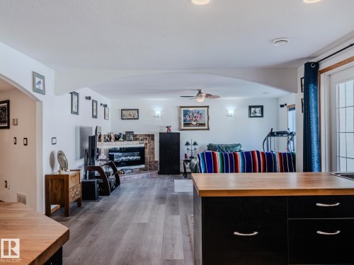 7824 165 Avenue, Edmonton, AB - Indoor