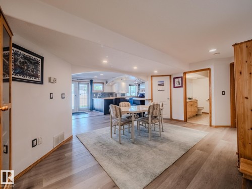 7824 165 Avenue, Edmonton, AB - Indoor Photo Showing Dining Room