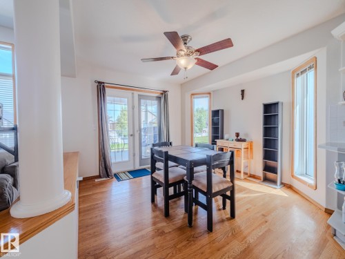 7824 165 Avenue, Edmonton, AB - Indoor Photo Showing Dining Room