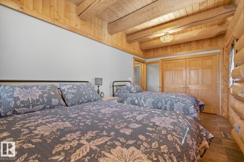 16 52111 Rge Road 25, Rural Parkland County, AB - Indoor Photo Showing Bedroom