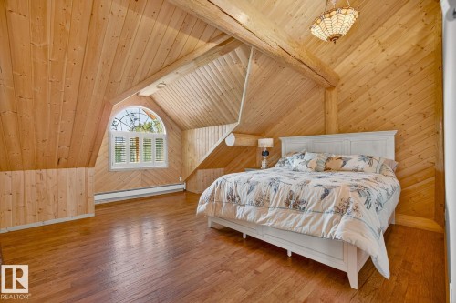 16 52111 Rge Road 25, Rural Parkland County, AB - Indoor Photo Showing Bedroom