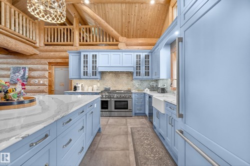 16 52111 Rge Road 25, Rural Parkland County, AB - Indoor Photo Showing Kitchen With Upgraded Kitchen