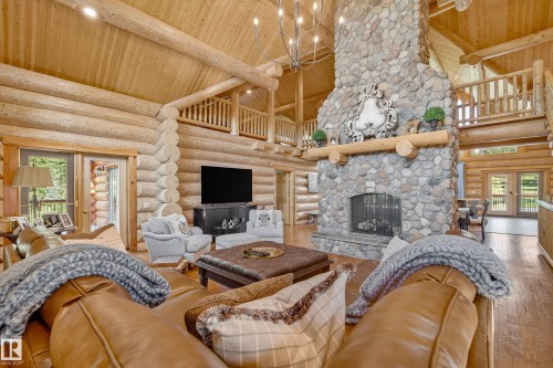 16 52111 Rge Road 25, Rural Parkland County, AB - Indoor Photo Showing Living Room With Fireplace