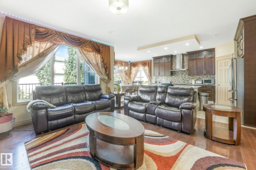 1238 Secord Landing Landing, Edmonton, AB - Indoor Photo Showing Living Room
