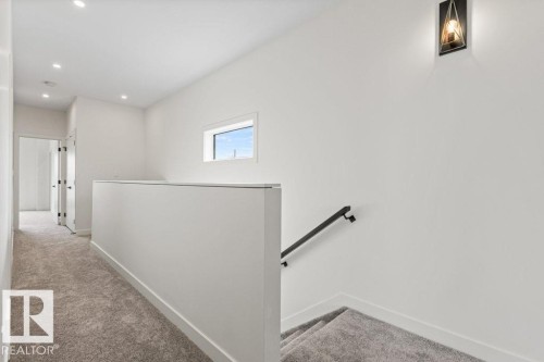 9826 158 Street, Edmonton, AB - Indoor Photo Showing Other Room