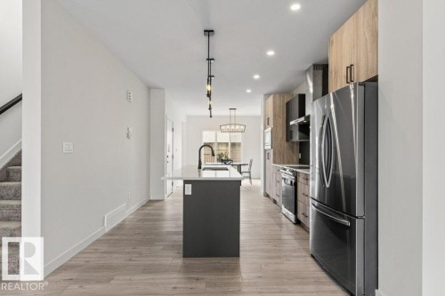 9826 158 Street, Edmonton, AB - Indoor Photo Showing Kitchen