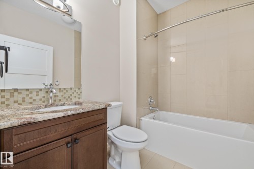 63 18343 Lessard Road, Edmonton, AB - Indoor Photo Showing Bathroom