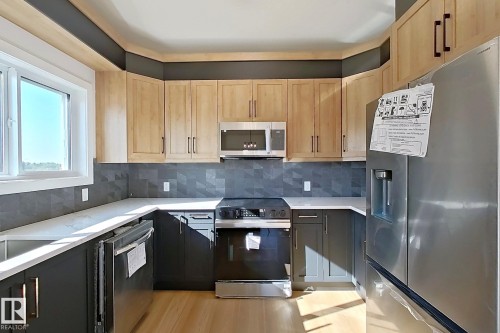 12 Southbridge Crescent, Calmar, AB - Indoor Photo Showing Kitchen