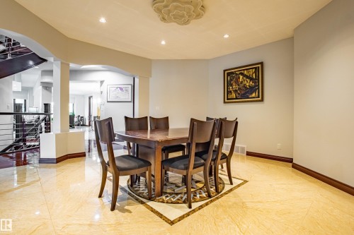 4103 Westcliff Heath Heath Sw, Edmonton, AB - Indoor Photo Showing Dining Room