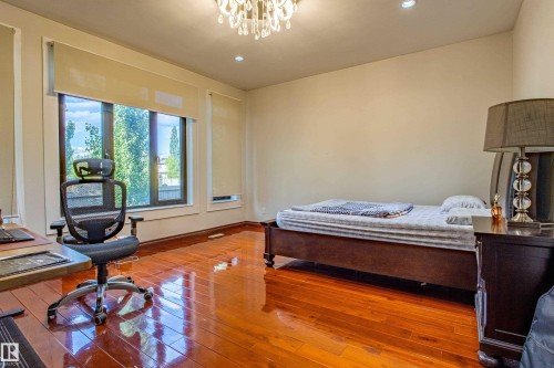 4103 Westcliff Heath Heath Sw, Edmonton, AB - Indoor Photo Showing Bedroom