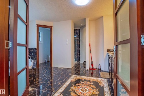 4103 Westcliff Heath Heath Sw, Edmonton, AB - Indoor