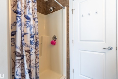 9 Southbridge Crescent, Calmar, AB - Indoor Photo Showing Bathroom