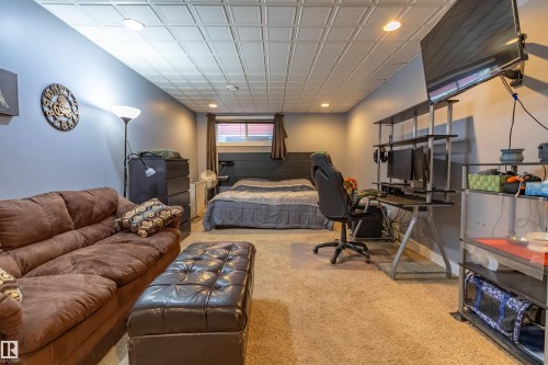 9 Southbridge Crescent, Calmar, AB - Indoor