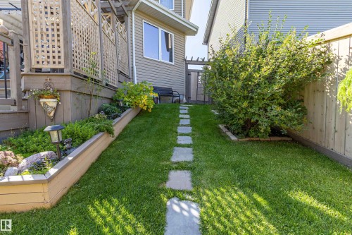 9 Southbridge Crescent, Calmar, AB - Outdoor