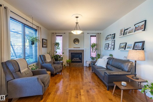 9 Southbridge Crescent, Calmar, AB - Indoor Photo Showing Living Room With Fireplace