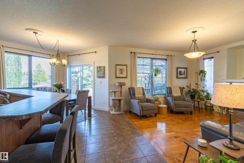 9 Southbridge Crescent, Calmar, AB - Indoor