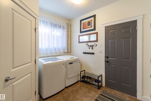 9 Southbridge Crescent, Calmar, AB - Indoor Photo Showing Laundry Room