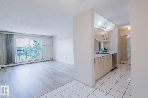 334 9620 174 Street, Edmonton, AB - Indoor