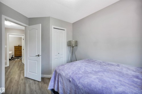 78 Deer Park Boulevard, Spruce Grove, AB - Indoor Photo Showing Bedroom