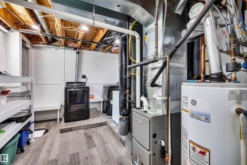 78 Deer Park Boulevard, Spruce Grove, AB - Indoor Photo Showing Basement