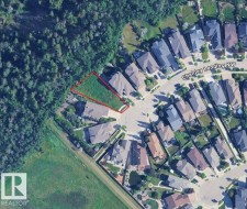 1236 CHAHLEY LANDING Landing  Edmonton, AB T6M 0C9