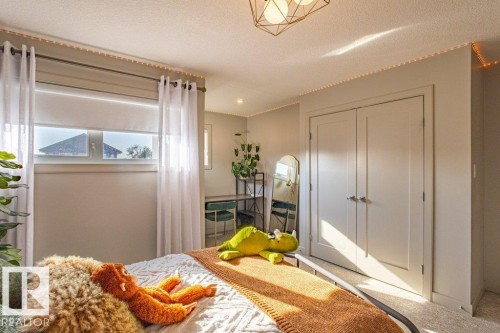 6013 Naden Landing Landing, Edmonton, AB - Indoor