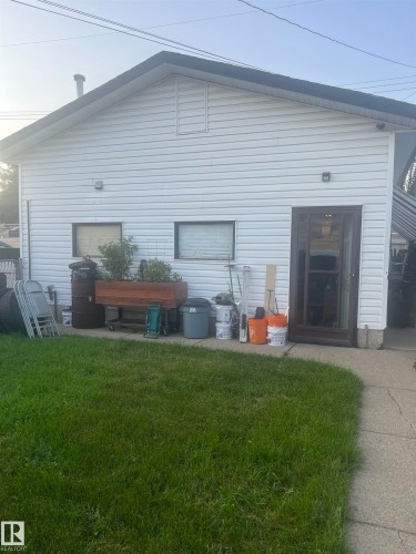16050 95 Avenue, Edmonton, AB - Outdoor With Deck Patio Veranda