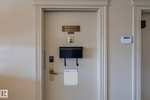 802 11920 100 Avenue, Edmonton, AB - Indoor