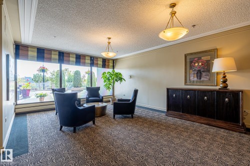 802 11920 100 Avenue, Edmonton, AB - Indoor
