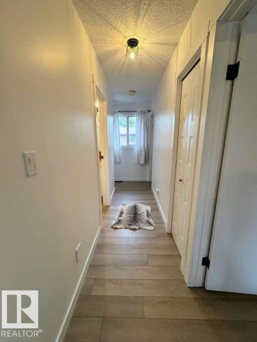 2419 142 Avenue, Edmonton, AB - Indoor Photo Showing Other Room