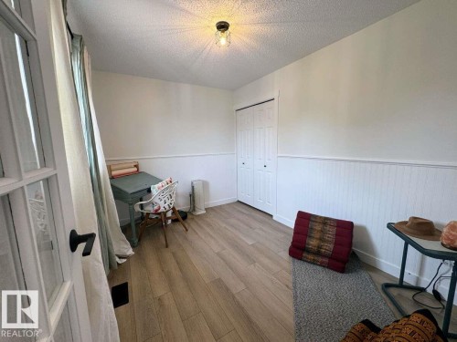 2419 142 Avenue, Edmonton, AB - Indoor