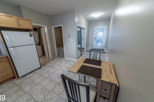 150 4827 104A Street, Edmonton, AB - Indoor Photo Showing Other Room