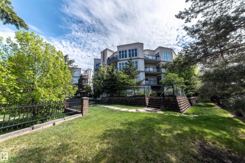 150 4827 104A Street, Edmonton, AB - Outdoor