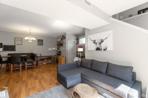 8A 79 Bellerose Drive, St. Albert, AB - Indoor Photo Showing Living Room