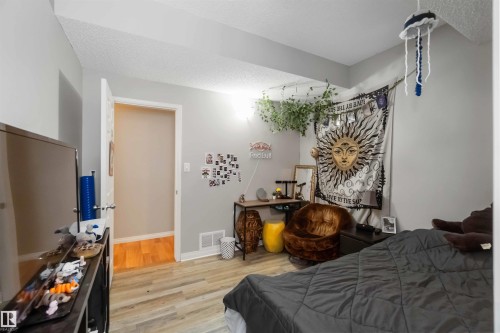 8A 79 Bellerose Drive, St. Albert, AB - Indoor Photo Showing Bedroom