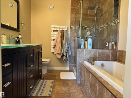 4804 53 Avenue, Elk Point, AB - Indoor Photo Showing Bathroom