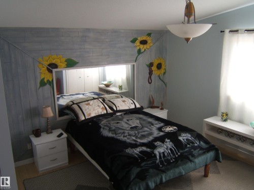 5118 51 Avenue, Willingdon, AB - Indoor Photo Showing Bedroom